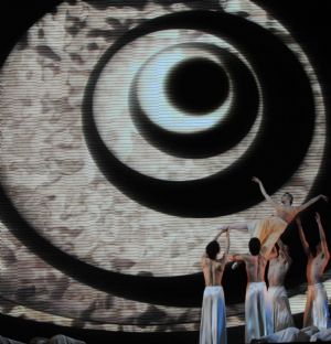 Grand gala marks the decade after Macao's return