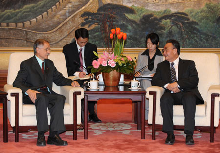 China, Uruguay pledge closer legislative ties