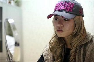 Woman seeks 'Jessica Alba' makeover to win back lover