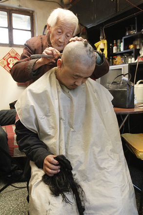Cutting that girl right out of his hair