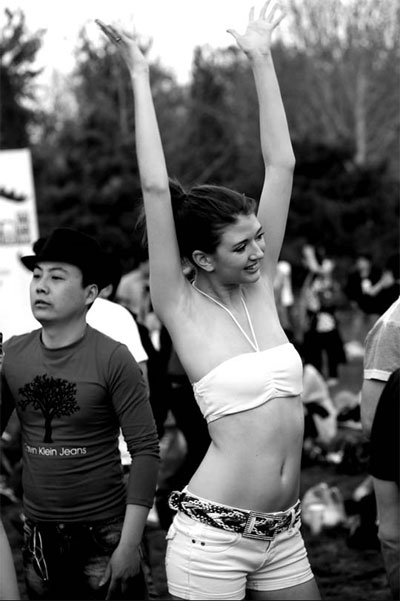 Beijingers feel the heat, finally
