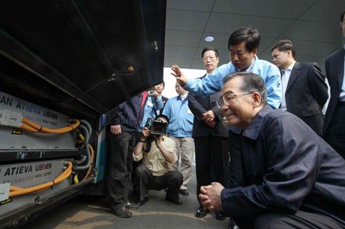 Premier: Tough economic challenge ahead