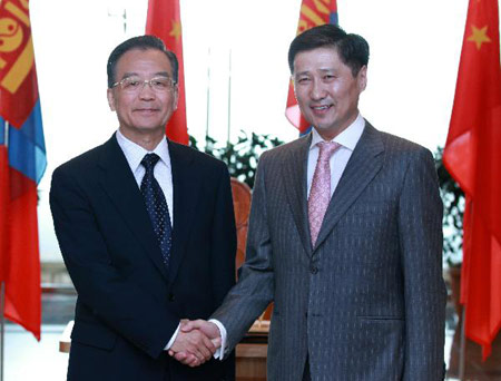 China, Mongolia to boost co-op in energy, trade