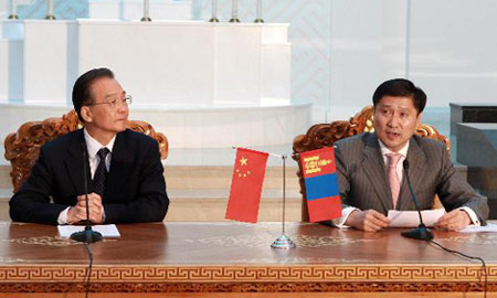 China supports firms investing in Mongolia