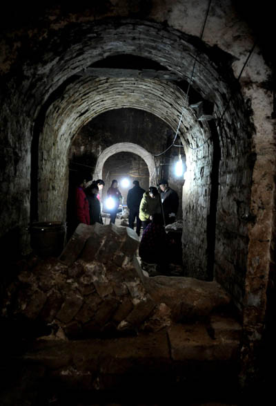 Excavation of Cao Cao's tomb throws up new mysteries
