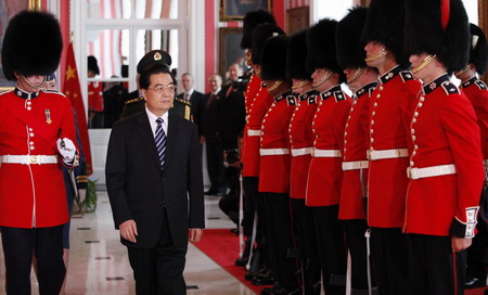 President Hu meets with Canada's leaders in Ottawa