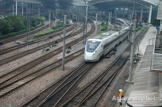 Two new railways in China's western inland