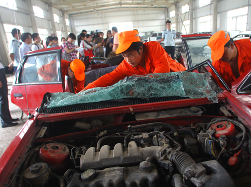 More old cars need to be junked