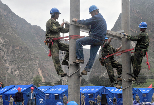 Pain will take a lifetime to heal for mudslide survivors