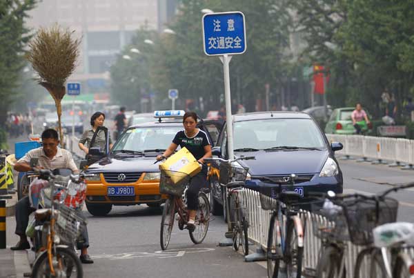 Cycle of misery on congested roads