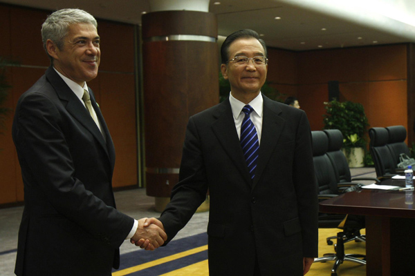 Wen: China to assist poor Portuguese-speaking countries