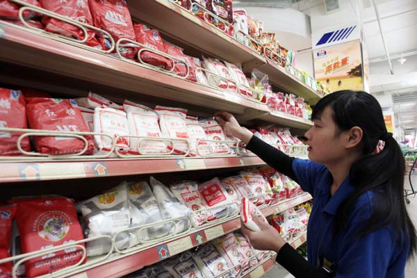 China targets liquidity to cool inflation