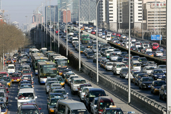 Beijing unveils measures to ease traffic flow
