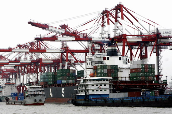 Shanghai claims world's busiest container port