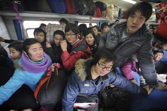 China begins annual Spring Festival travel rush