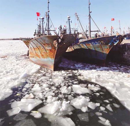 Warmer days to ease big freeze on the sea