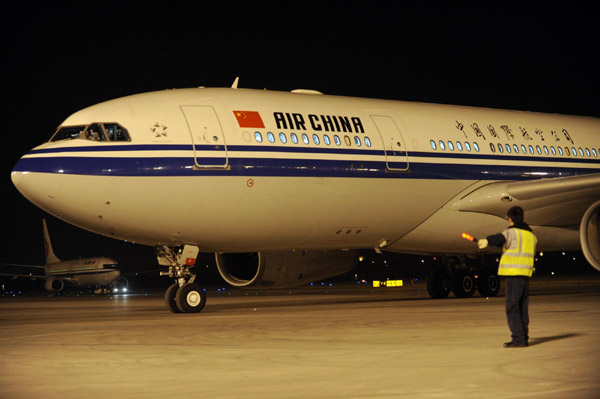 Some 12,000 Chinese evacuated from Libya