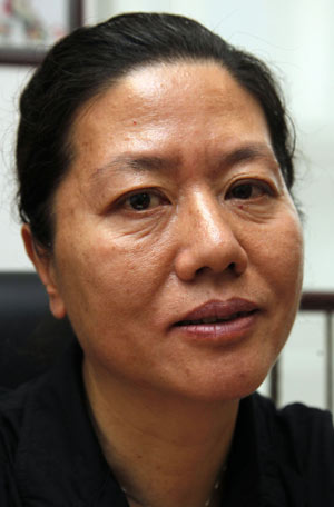 2 Chinese writers shortlisted for prize
