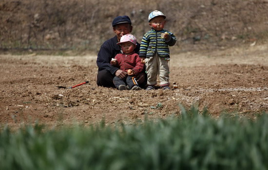 News Analysis: Big changes sweep rural China
