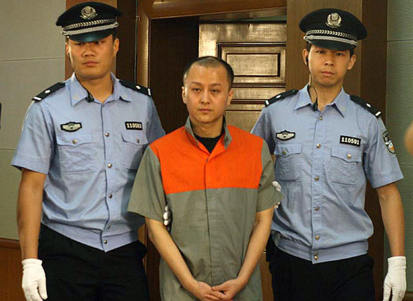 Trial starts for driver accused of killing two