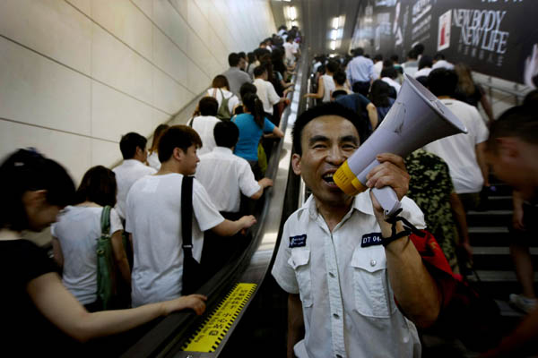 China still using 1995 escalator standard