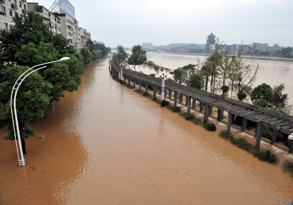Delayed project puts ceramic capital under flood threat