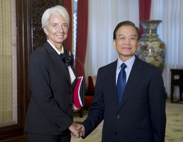 China's economy on right track: IMF