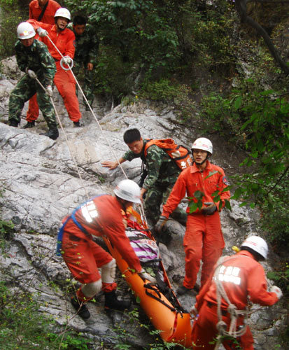 Helping hand goes out to stranded