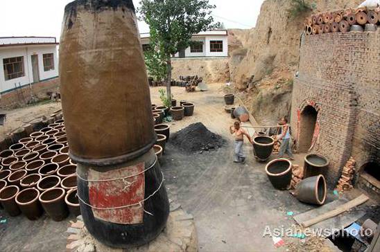 Zhang Qiusheng’s hand-made water vat