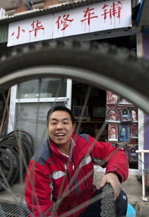 Bicycle repairman finds the right gear