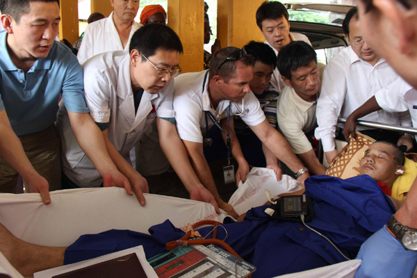 Injured Chinese workers in Congo heading home