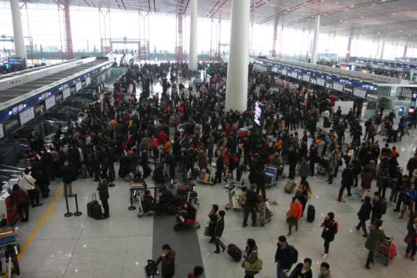 Fog grounds flights in north China