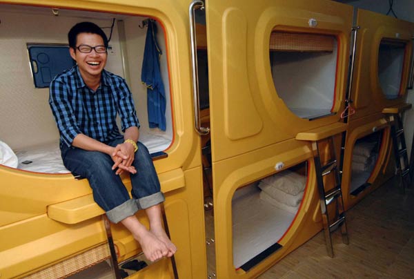 Capsule hotel in Xi'an proves popular