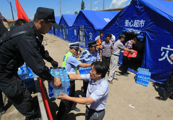 Relief efforts in quake-hit Xinjiang ongoing