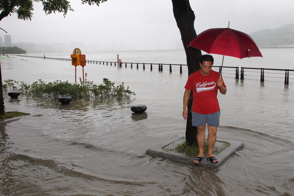 China braces for Typhoon Saola