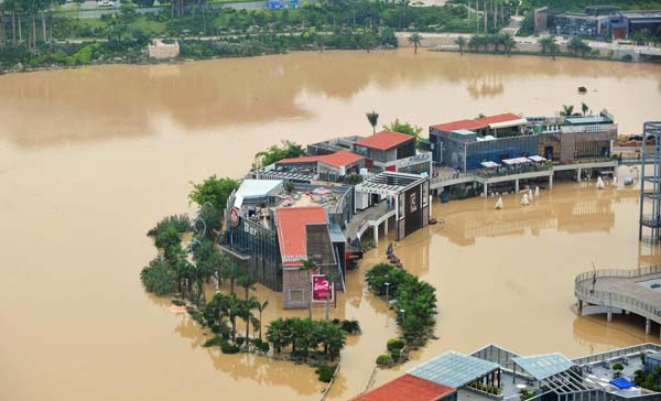 Rainstorms batter southern China, killing 2