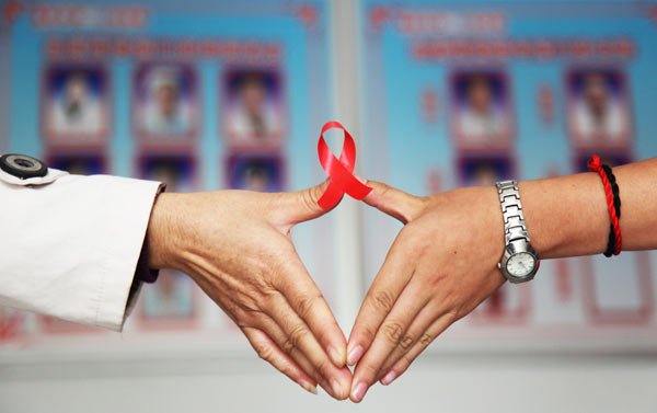 HIV rises sharply among Chinese 50 and older