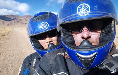 Couple's road-trip romance makes a moving book