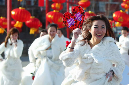 Chinese-style carnival! Guides for Snake Year temple fairs in Beijing