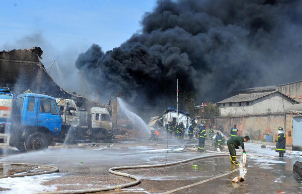 Casualties unknown in C China factory blast 