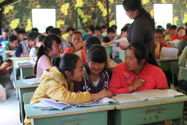 Classes resume in quake-hit zone