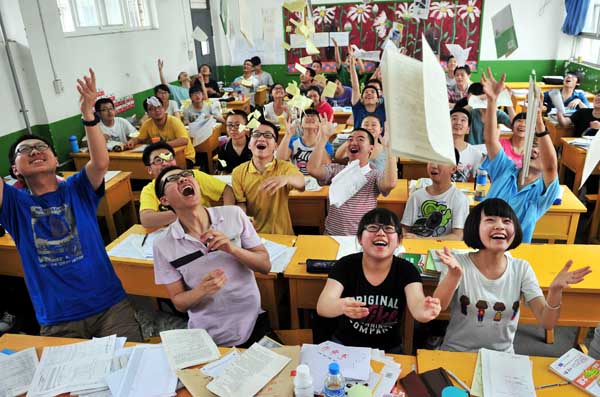 <EM>Gaokao</EM> candidates know how to ease stress