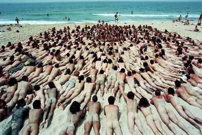 Hebei to open beach for nude bathing
