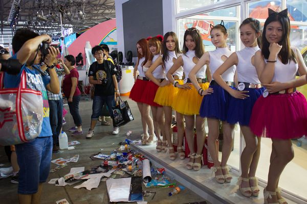 Models at 2013 Chinajoy Expo