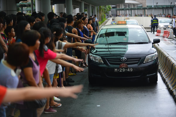 Guangdong battered as typhoon makes landfall