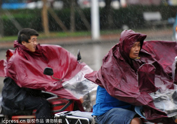 Typhoon Haiyan approaches S China