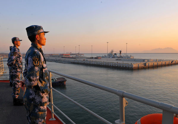 <EM>Liaoning</EM> arrives in Hainan for mission