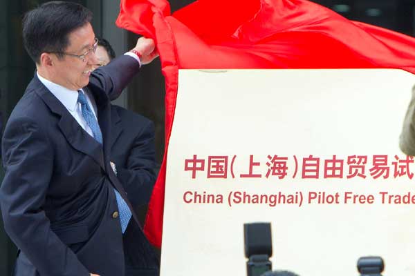 China's top 10 domestic events of 2013