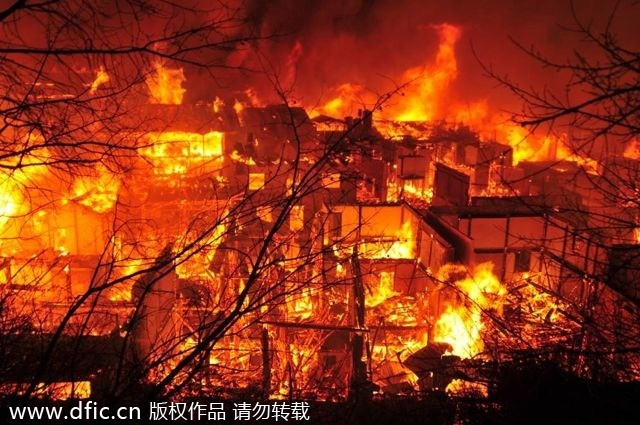 Ancient town in Shangri-la devastated by fire