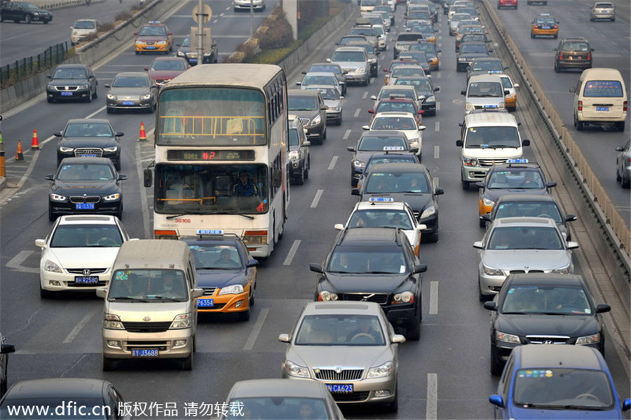Beijing sees pre-festival traffic jam